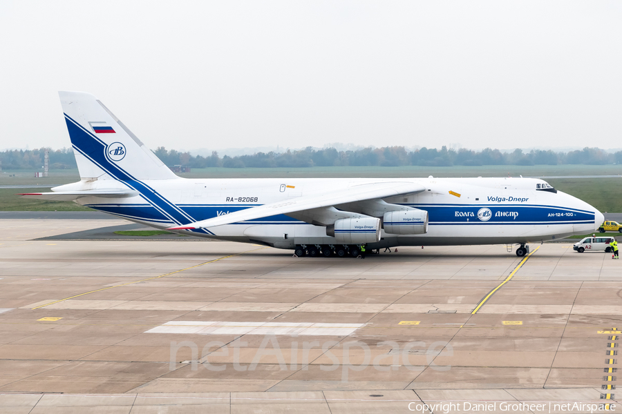 Volga-Dnepr Airlines Antonov An-124-100 Ruslan (RA-82068) | Photo 280656