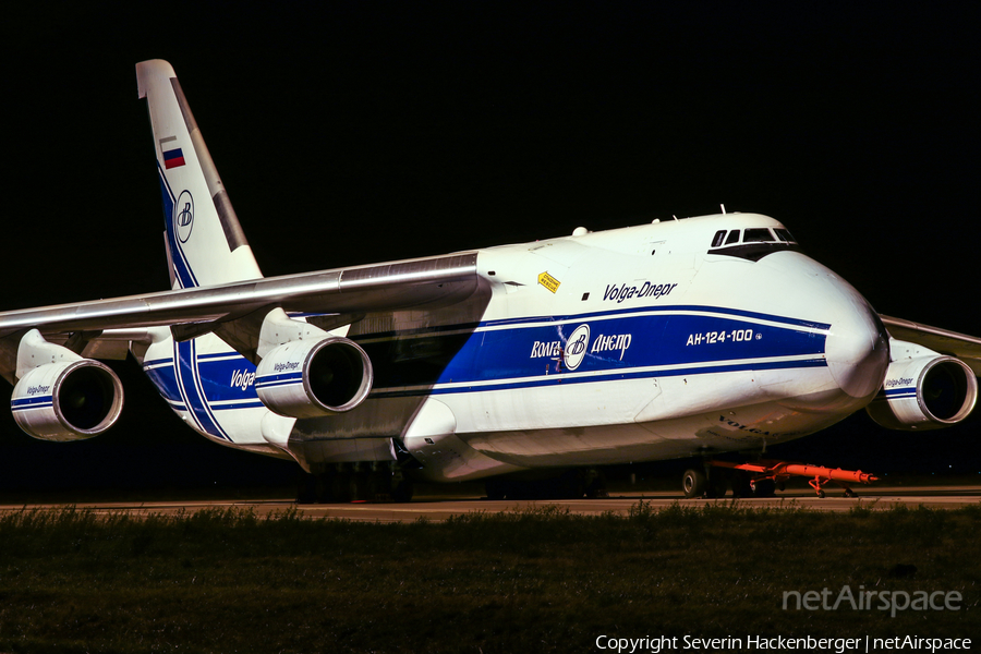 Volga-Dnepr Airlines Antonov An-124-100 Ruslan (RA-82068) | Photo 197768