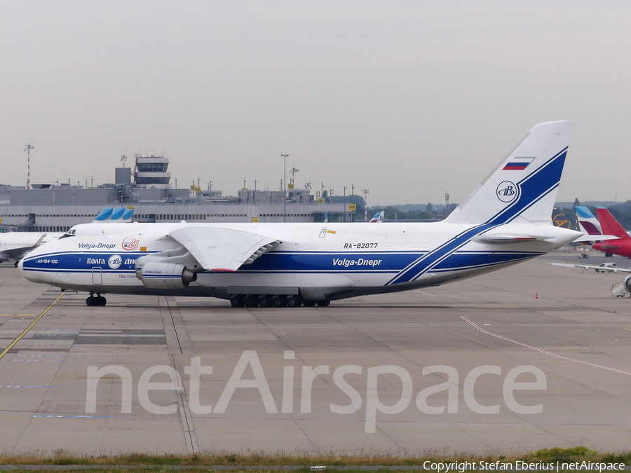 Volga-Dnepr Airlines Antonov An-124-100 Ruslan (RA-82077) | Photo 386457
