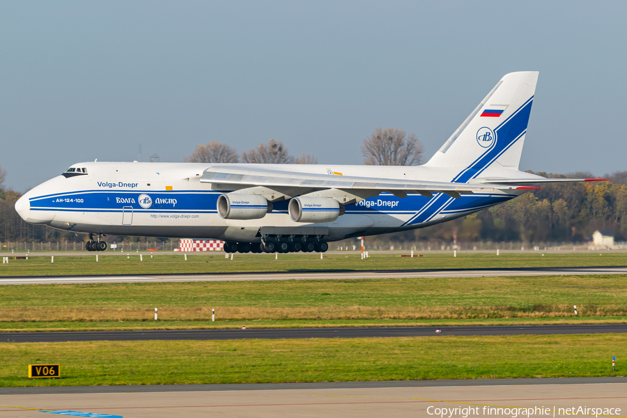 Volga-Dnepr Airlines Antonov An-124-100 Ruslan (RA-82077) | Photo 480362