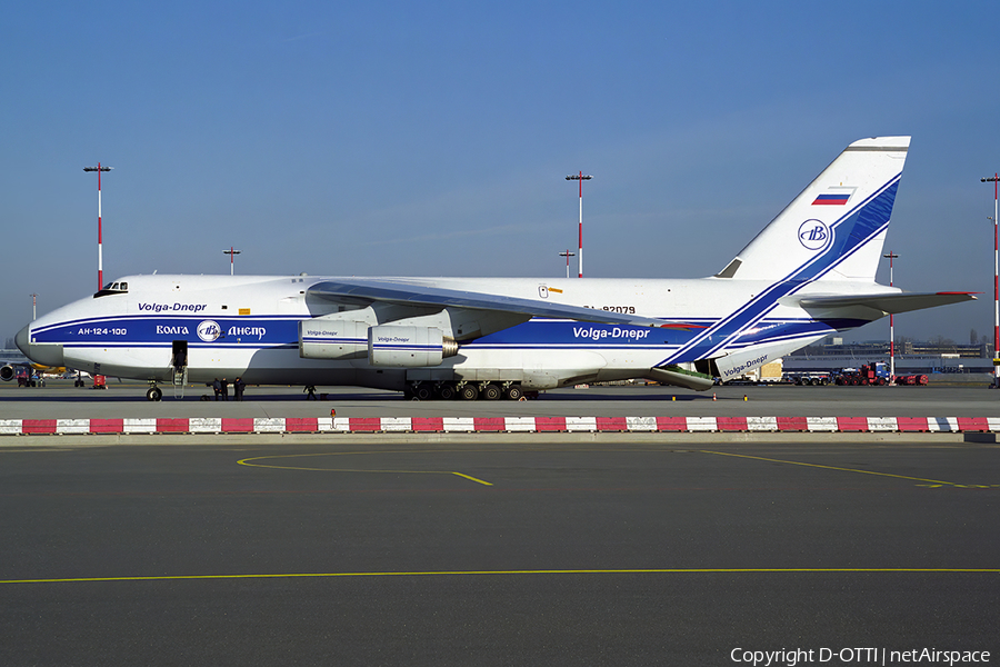 Volga-Dnepr Airlines Antonov An-124-100 Ruslan (RA-82079) | Photo 551693