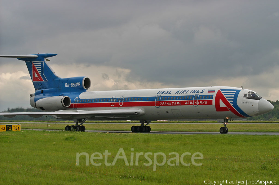 Ural Airlines Tupolev Tu-154B-2 (RA-85319) | Photo 152733