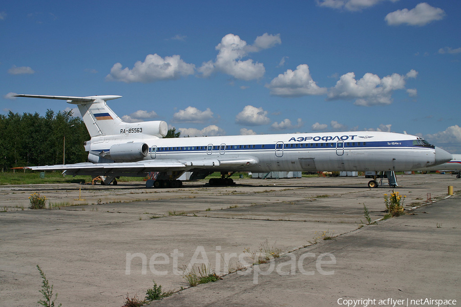 Aeroflot - Russian Airlines Tupolev Tu-154B-2 (RA-85563) | Photo 162092