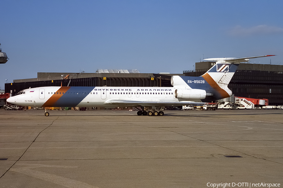 Vnukovo Airlines Tupolev Tu-154M (RA-85628) | Photo 413933