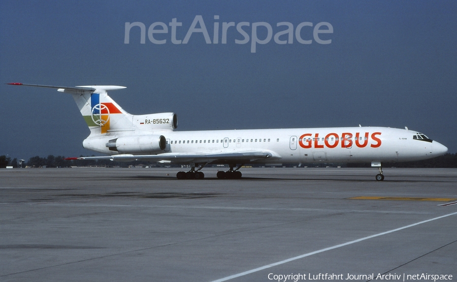 Globus Airlines Tupolev Tu-154M (RA-85632) | Photo 411727