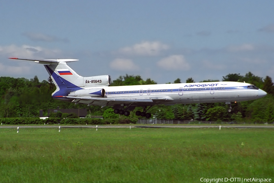 Aeroflot - Russian Airlines Tupolev Tu-154M (RA-85643) | Photo 323596