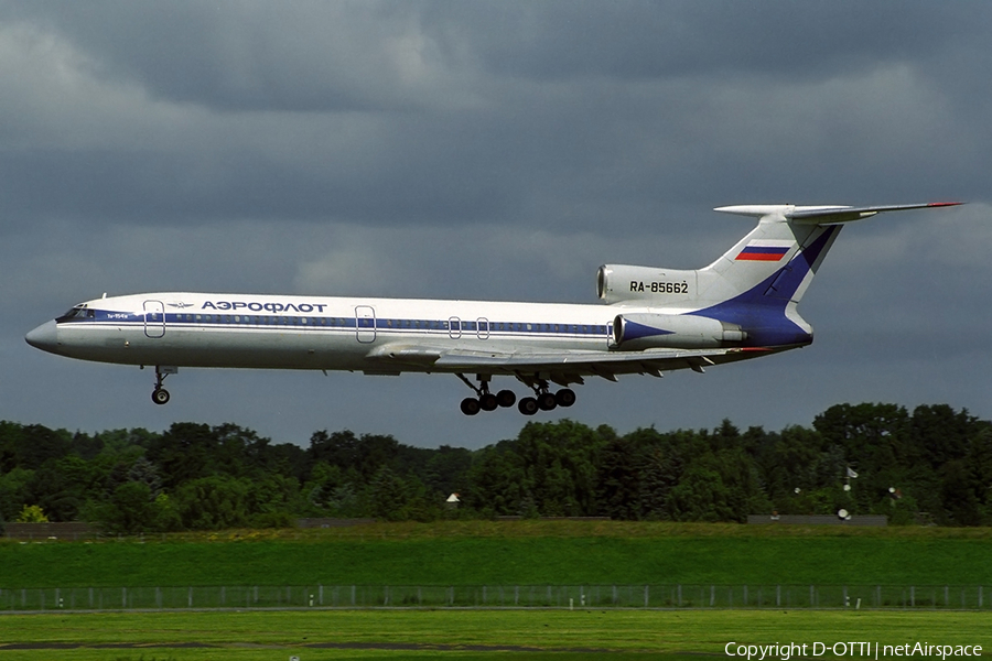 Aeroflot - Russian Airlines Tupolev Tu-154M (RA-85662) | Photo 331910