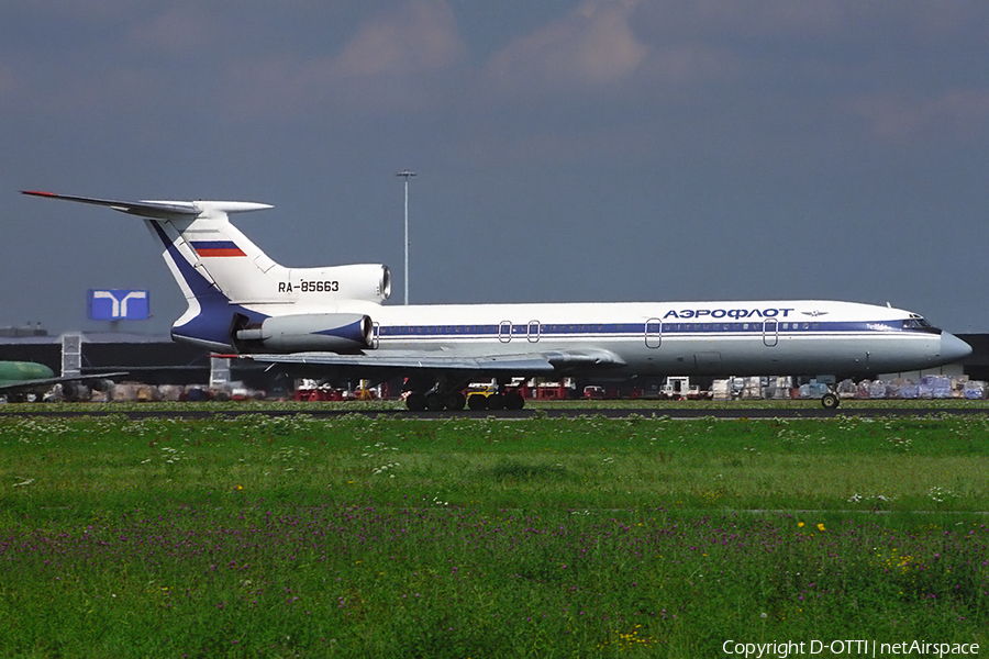 Aeroflot - Russian Airlines Tupolev Tu-154M (RA-85663) | Photo 151598