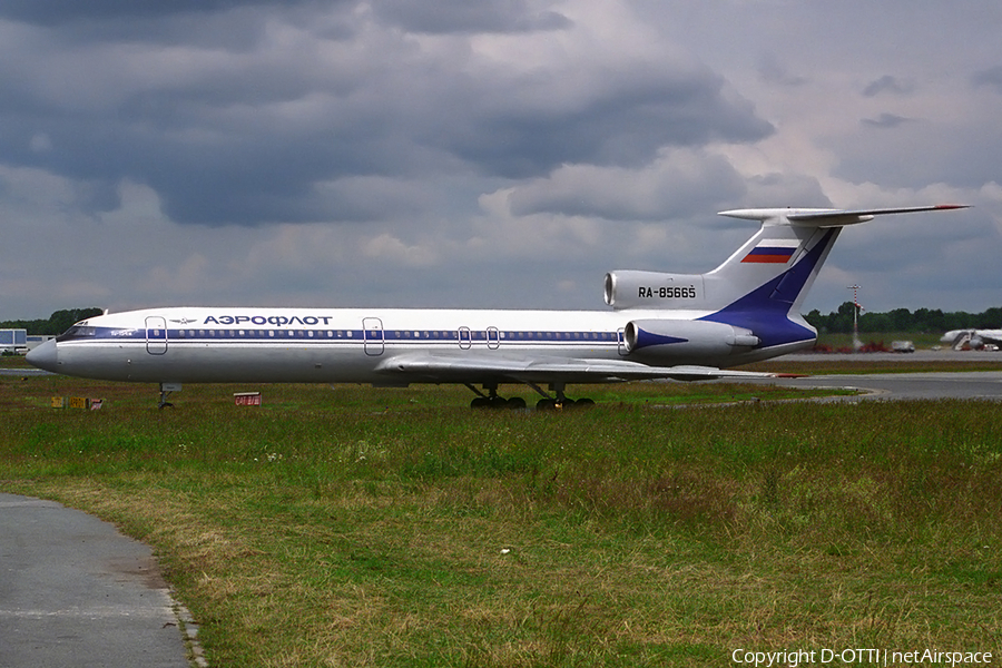 Aeroflot - Russian Airlines Tupolev Tu-154M (RA-85665) | Photo 147439