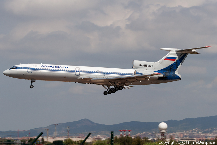 Aeroflot - Russian Airlines Tupolev Tu-154M (RA-85669) | Photo 166385
