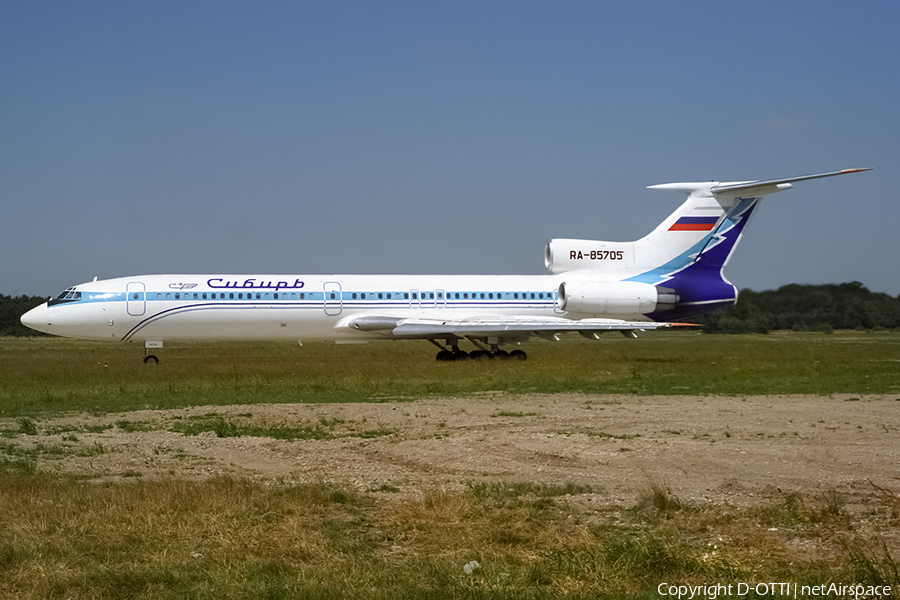 Siberia Airlines Tupolev Tu-154M (RA-85705) | Photo 413932