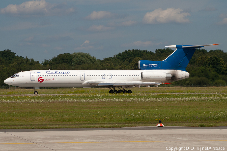 S7 Airlines Tupolev Tu-154M (RA-85725) | Photo 202249