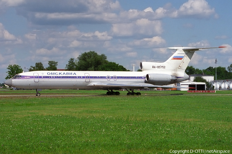 Omskavia Airline Tupolev Tu-154M (RA-85752) | Photo 246348