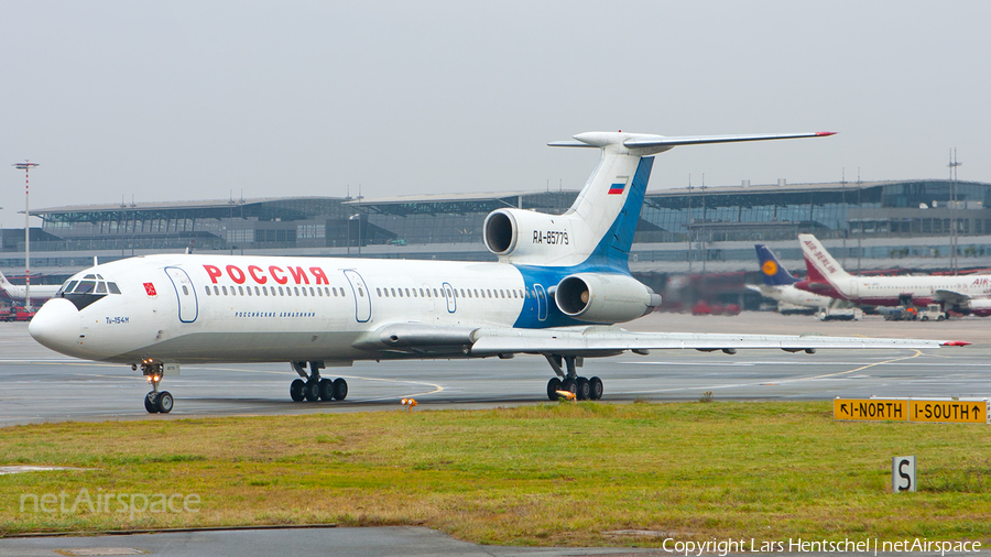 Rossiya - Russian Airlines Tupolev Tu-154M (RA-85779) | Photo 419752