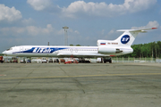 UTair Aviation Tupolev Tu-154M (RA-85808) at  Moscow - Domodedovo, Russia