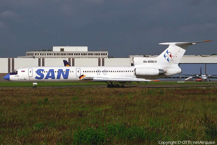 SAN Air Company Tupolev Tu-154M (RA-85824) | Photo 147558