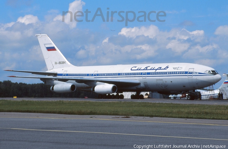 S7 Airlines Ilyushin Il-86 (RA-86084) | Photo 411729