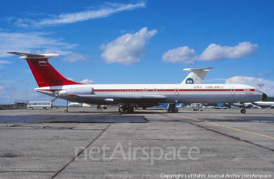 VIM Airlines Ilyushin Il-62M (RA-86520) | Photo 396671