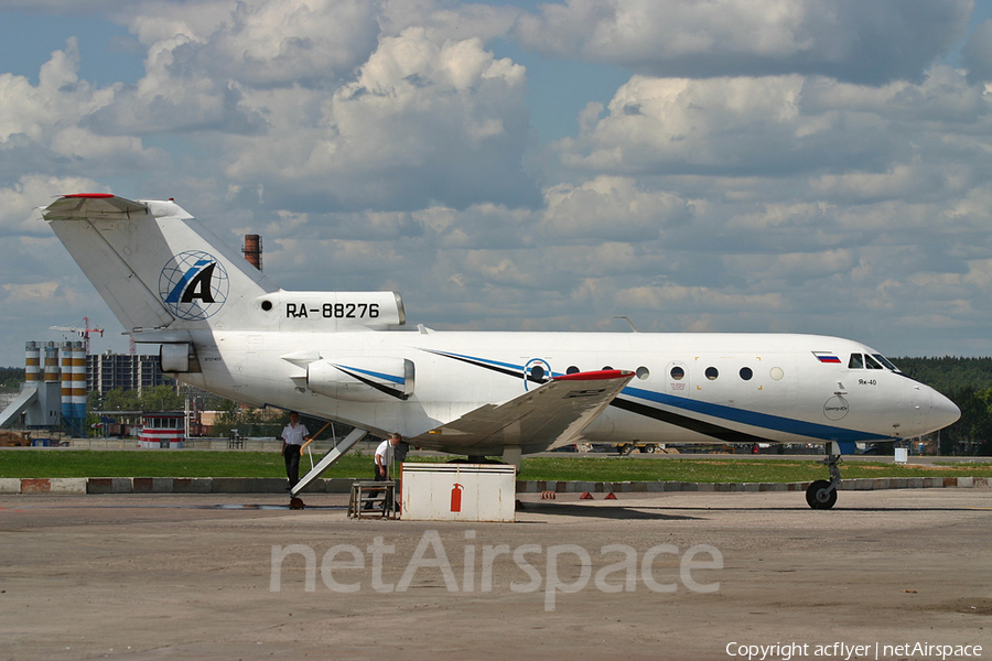 Centre-South Yakovlev Yak-40 (RA-88276) | Photo 153177