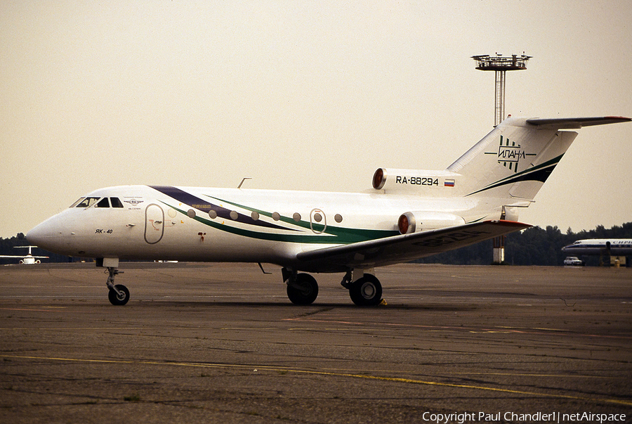 Ilavia Yakovlev Yak-40 (RA-88294) | Photo 73155