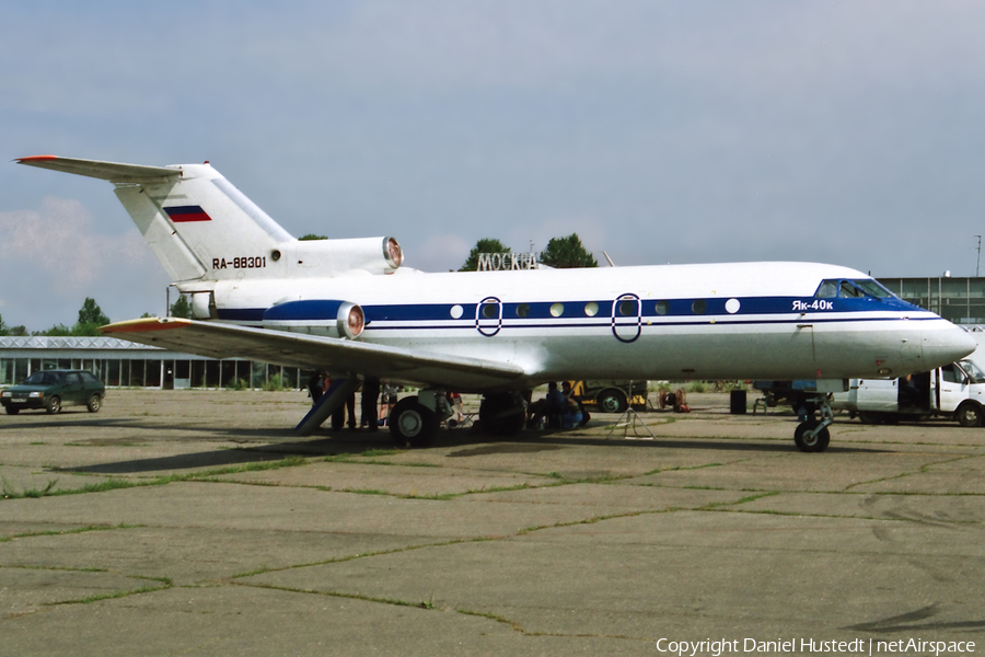 Saratov Airlines Yakovlev Yak-40K (RA-88301) | Photo 489515