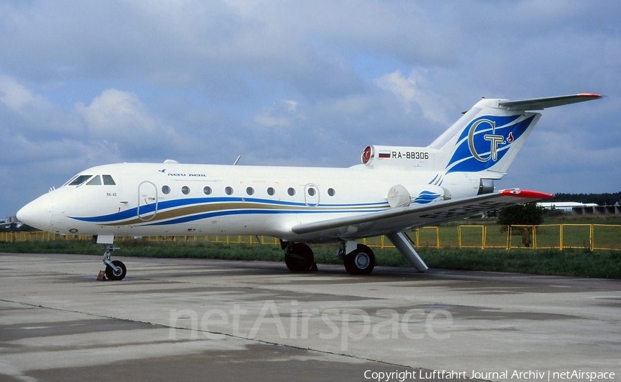 Aero Rent Yakovlev Yak-40 (RA-88306) | Photo 400030