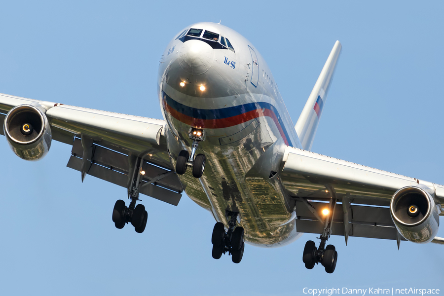 Russia - Special Flight Detachment Ilyushin Il-96-300PU (RA-96016) | Photo 260422