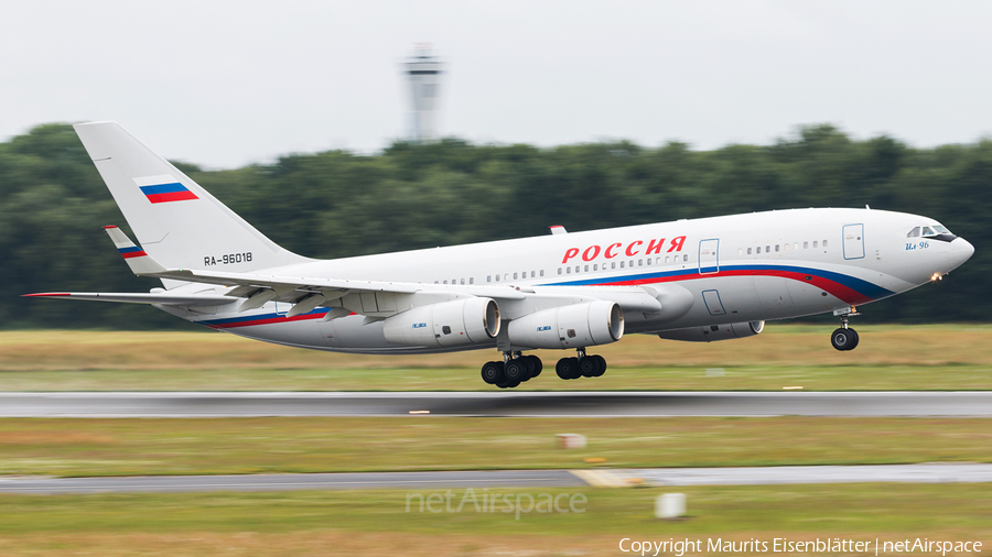 Russia - Special Flight Detachment Ilyushin Il-96-300 (RA-96018) | Photo 171719