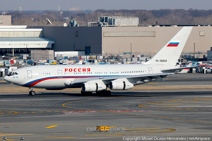 Russia - Special Flight Detachment Ilyushin Il-96-300 (RA-96023) | Photo 213471