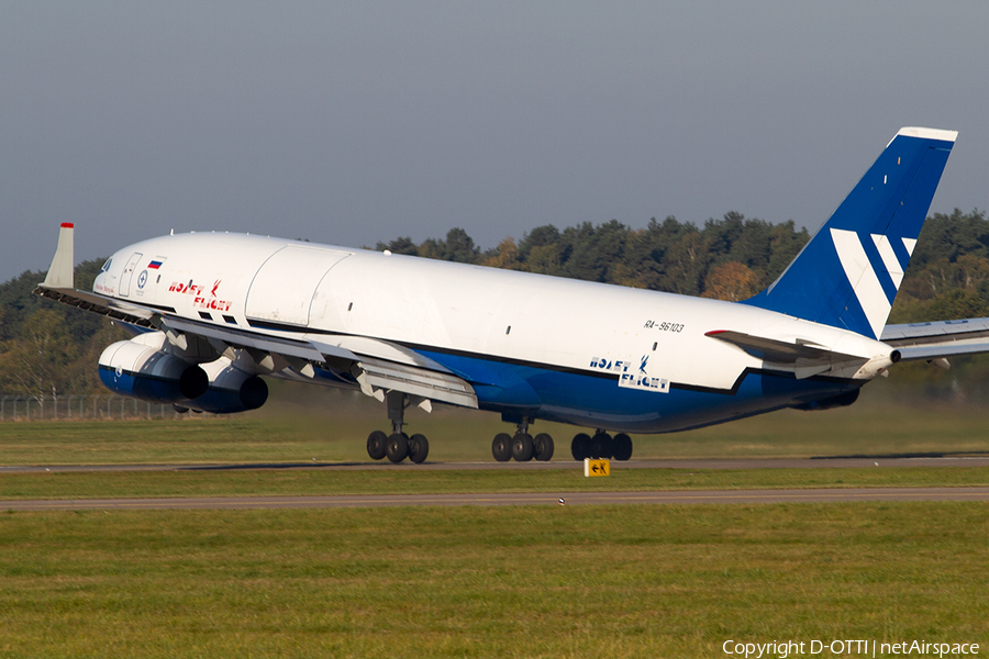 Polet Airlines Ilyushin Il-96-400T (RA-96103) | Photo 372376