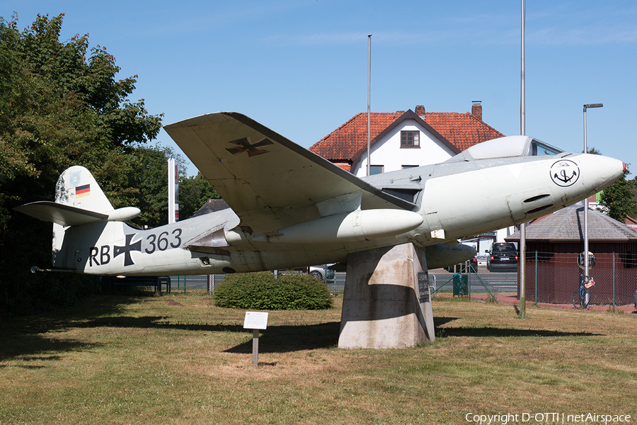 German Navy Hawker Sea Hawk Mk101 (RB363) | Photo 168064