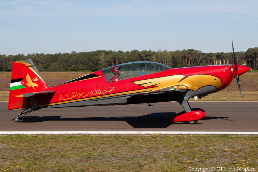 Royal Jordanian Falcons Extra EA-330LX (RJF 01) | Photo 348042