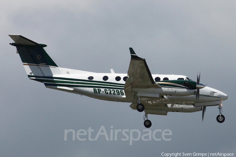 (Private) Beech King Air 350 (RP-C2296) | Photo 21028