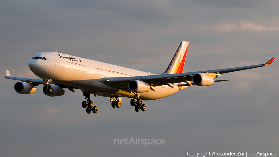 Philippine Airlines Airbus A340-313X (RP-C3438) | Photo 453509