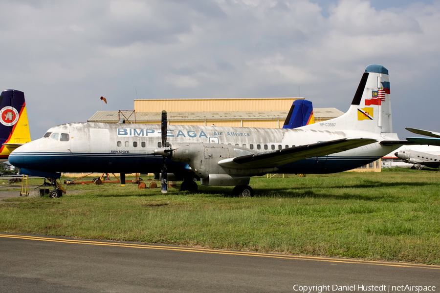 BIMP-EAGA Air Alliance NAMC YS-11A-209 (RP-C3587) | Photo 541045
