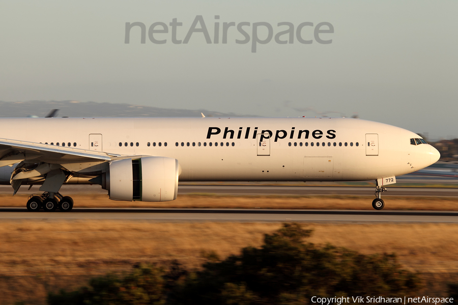 Philippine Airlines Boeing 777-3F6(ER) (RP-C7772) | Photo 77784