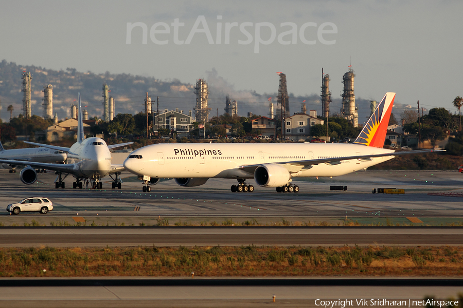 Philippine Airlines Boeing 777-3F6(ER) (RP-C7774) | Photo 53118