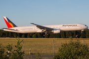 Philippine Airlines Boeing 777-3F6(ER) (RP-C7779) at  Hamburg - Fuhlsbuettel (Helmut Schmidt), Germany