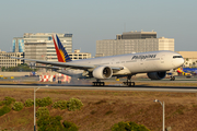 Philippine Airlines Boeing 777-3F6(ER) (RP-C7782) at  Los Angeles - International, United States