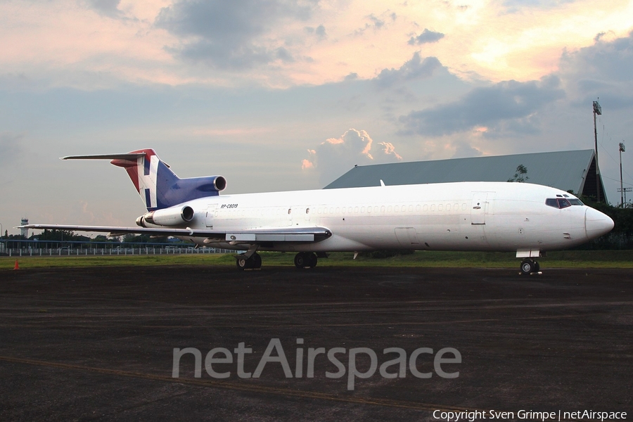 HeavyLift Cargo Airlines Boeing 727-227F(Adv) (RP-C8019) | Photo 64045