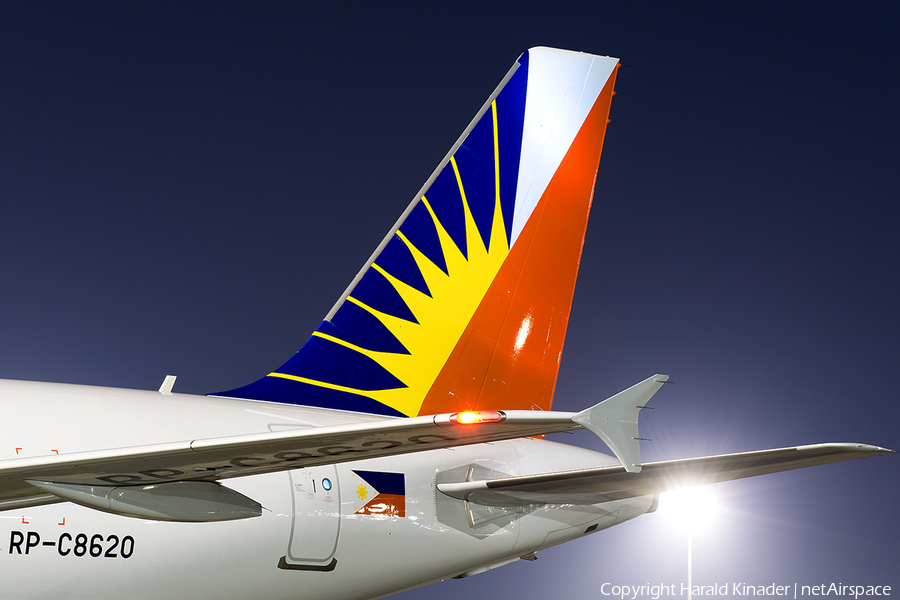 Philippine Airlines Airbus A320-214 (RP-C8620) | Photo 289891