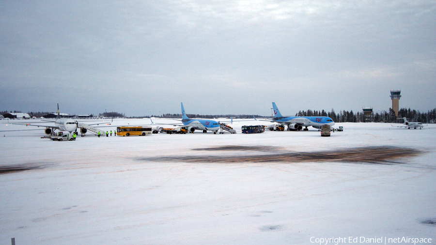 Aviation photo 203414