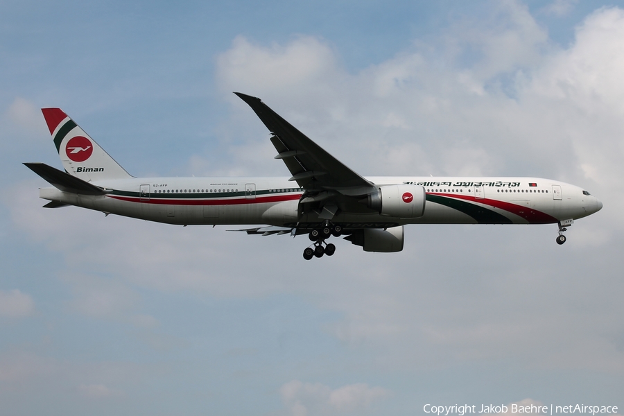 Biman Bangladesh Airlines Boeing 777-3E9(ER) (S2-AFP) | Photo 143409