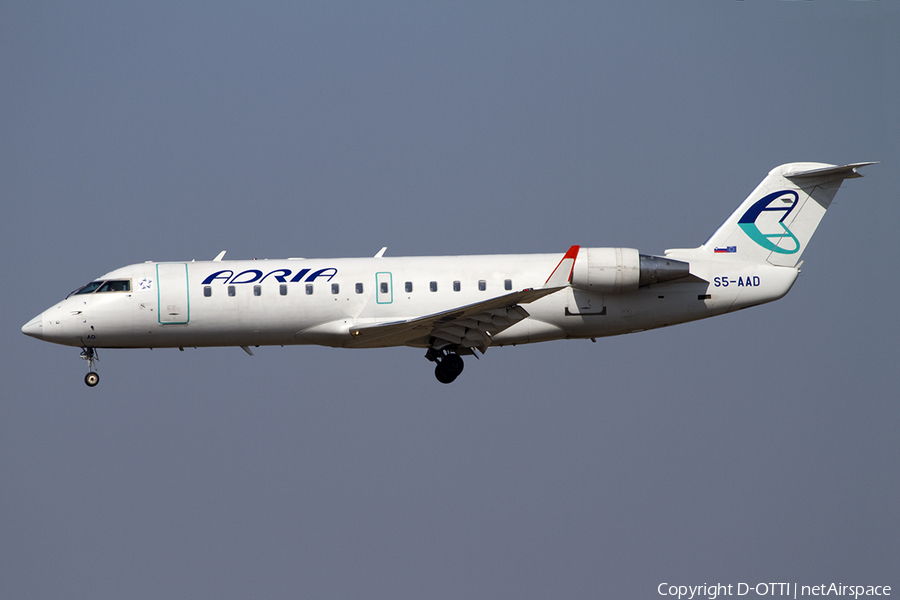 Adria Airways Bombardier CRJ-200LR (S5-AAD) | Photo 140599