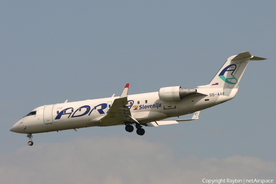 Adria Airways Bombardier CRJ-200LR (S5-AAE) | Photo 560280