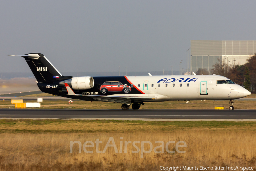 Adria Airways Bombardier CRJ-200LR (S5-AAF) | Photo 44145