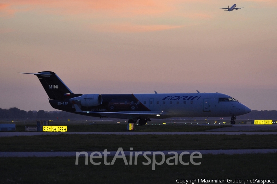 Adria Airways Bombardier CRJ-200LR (S5-AAF) | Photo 112381