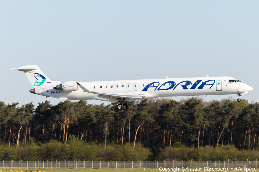Adria Airways Bombardier CRJ-900LR (S5-AAK) | Photo 316463