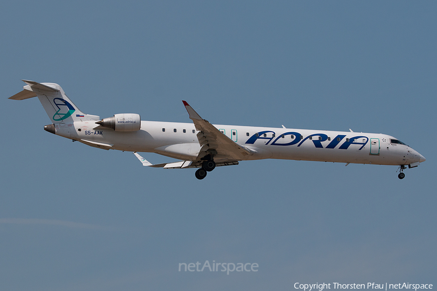 Adria Airways Bombardier CRJ-900LR (S5-AAK) | Photo 65798