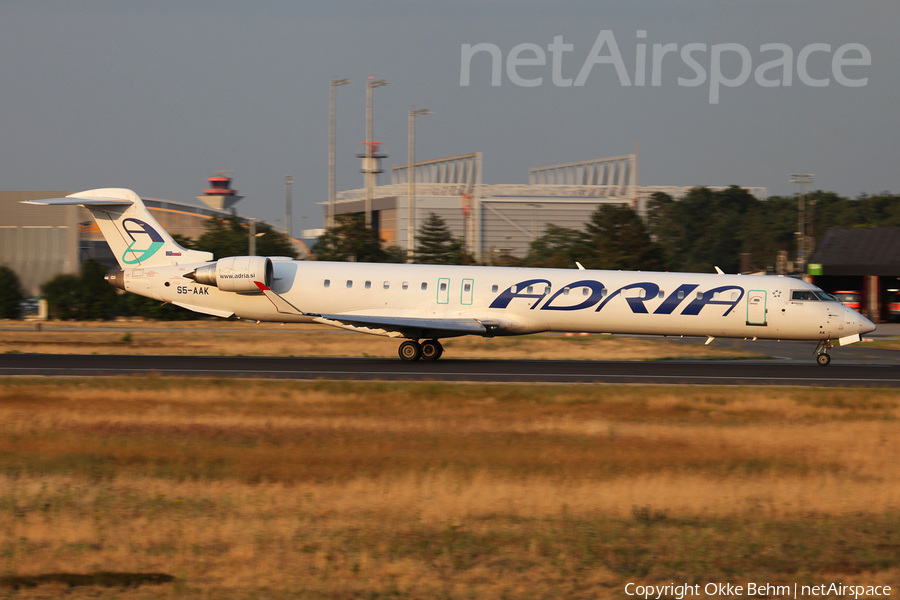 Adria Airways Bombardier CRJ-900LR (S5-AAK) | Photo 80825